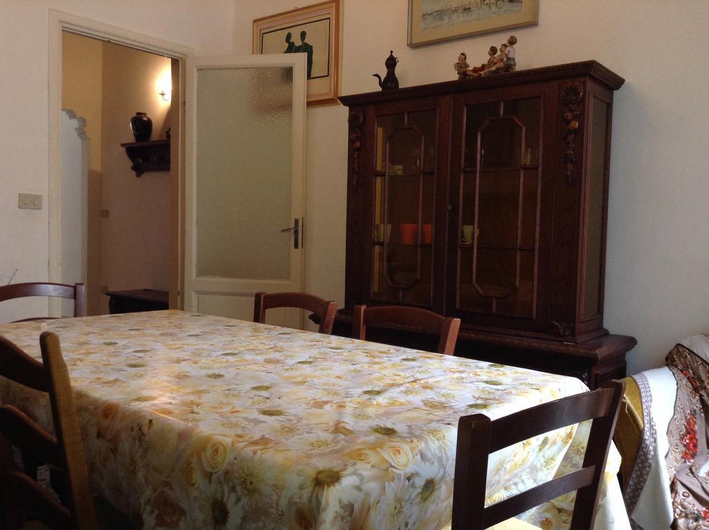 Casa Sara Viareggio Quarto foto